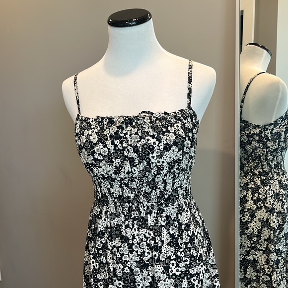 Faithfull the brand maxi dress, perfect condition! - Picture 2 of 4